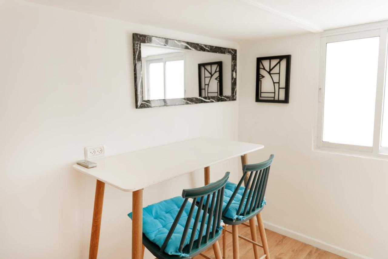 Theodor Apartments By Gamtiza Tel Aviv Esterno foto